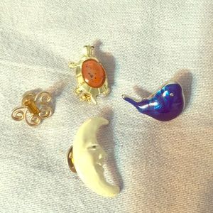 Vintage Pin Lot (4)